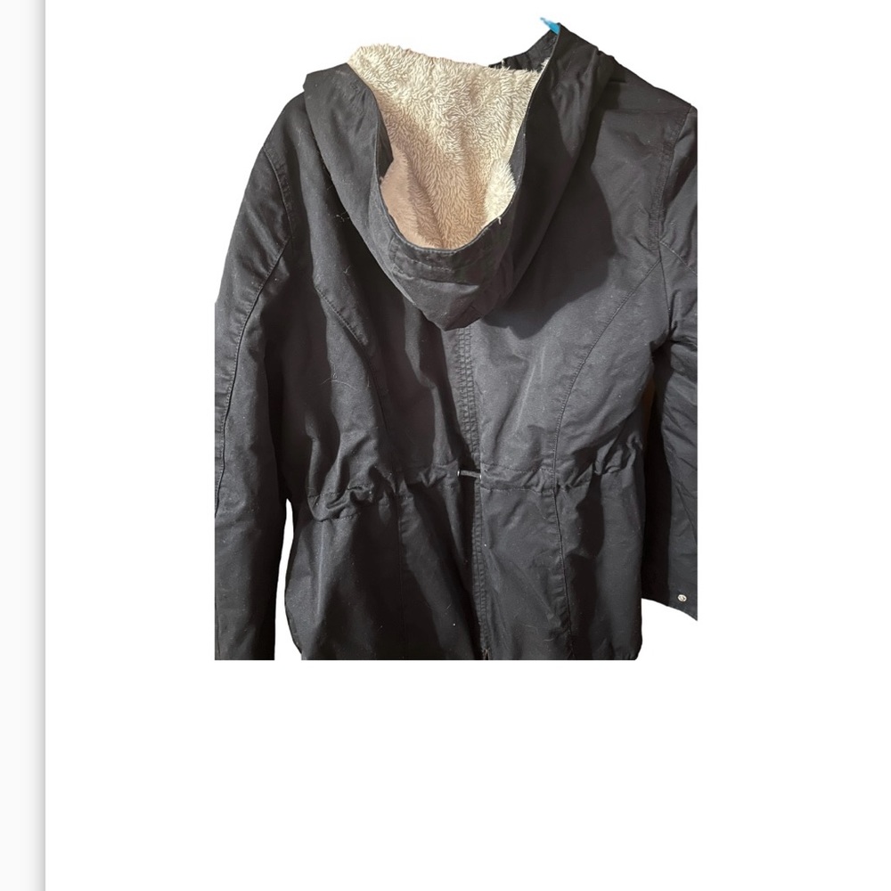 H&M Divided black winter coat size 6 GUC - Picture 3 of 5